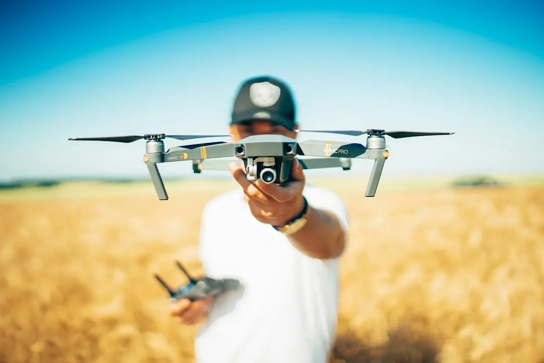 Cinci drone doborâte, zero comentarii: De ce tace Bucureștiul?
