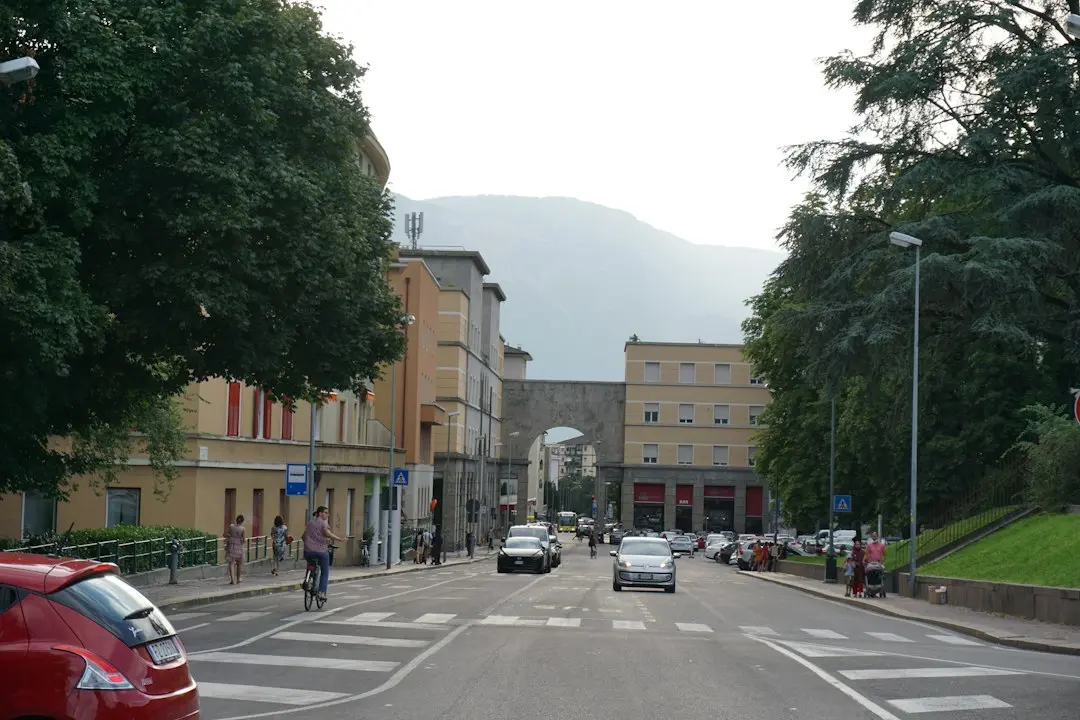 Indonezienii în stradă: scumpiri și incendii de palmier