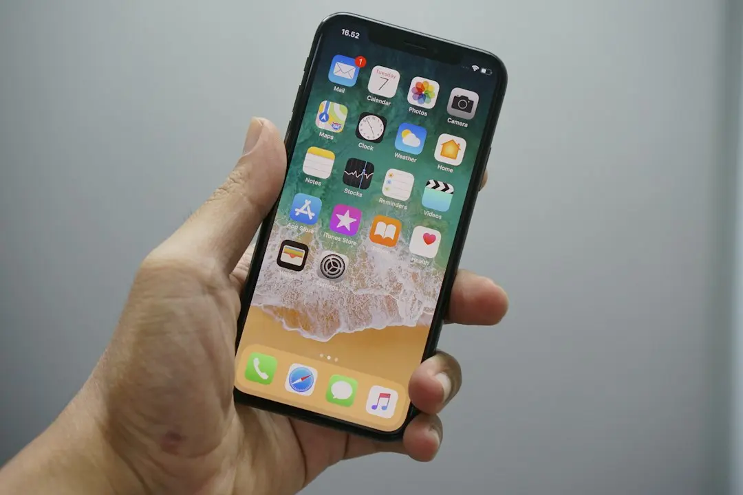 Noile modele de iPhone au ajuns la Teheran în ciuda sancțiunilor internaționale